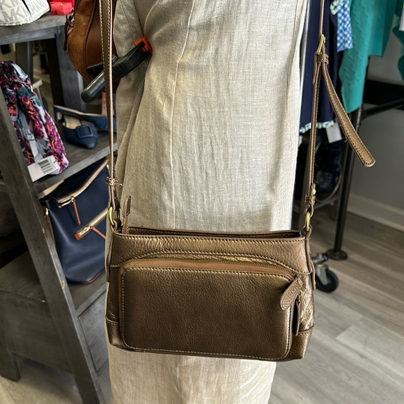Coldwater Creek Purse Wallet, Gold Colored, Crossbody bag - Picture 1 of 7